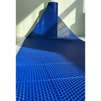 Protišmyková bazénová rohož 90 cm x 20 m MODRÁ do mokrých priestorov (3)
